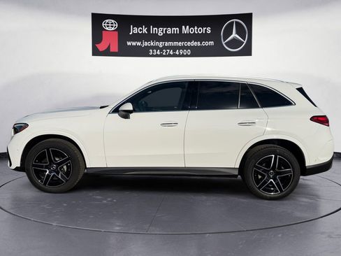 New 2026 Mercedes-Benz GLC 300 image 2