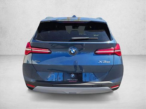 New 2026 BMW X3 xDrive30 w/ Premium Package image 8