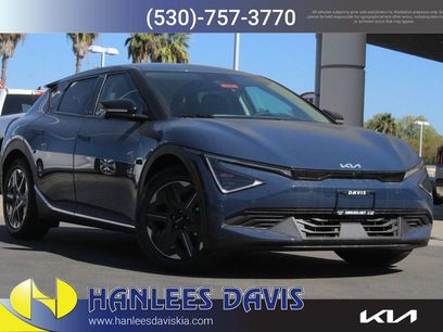 New 2025 Kia EV6 Light w/ Light LR Technology Package