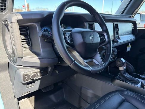 New 2025 Ford Bronco Badlands AWD/4WD image 5