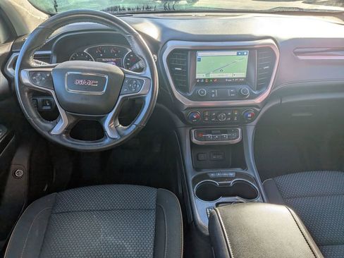 Certified 2022 GMC Acadia AT4 image 25