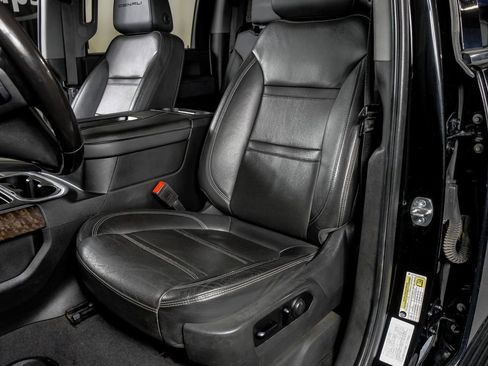 Used 2021 GMC Sierra 2500 Denali w/ Denali Ultimate Package AWD/4WD image 29