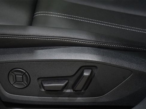 Used 2025 Audi A3 2.0T Premium Plus w/ Premium Plus Package image 16