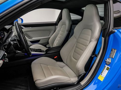 Used 2022 Porsche 911 Turbo S AWD/4WD image 39