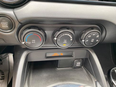 Used 2016 MAZDA MX-5 Miata Sport RWD image 54