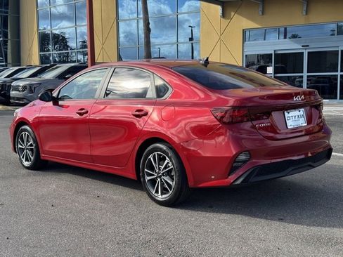 Certified 2023 Kia Forte LXS image 3