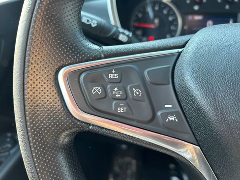 Used 2022 Chevrolet Equinox LT FWD image 28