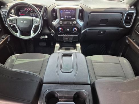 Used 2022 Chevrolet Silverado 1500 LT Trail Boss w/ Bed Protection Package AWD/4WD image 19
