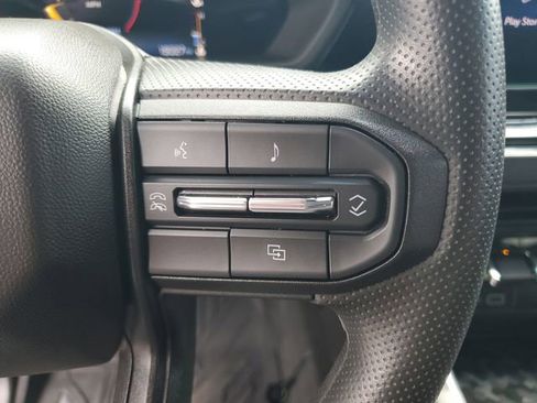 Used 2023 Chevrolet Colorado Trail Boss AWD/4WD image 12
