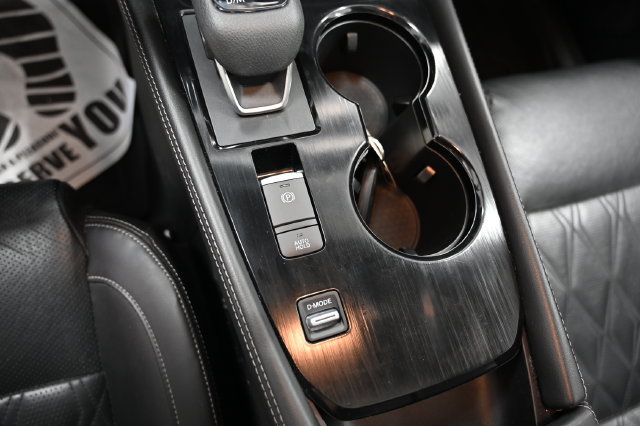 Used 2021 Nissan Rogue Platinum FWD image 21