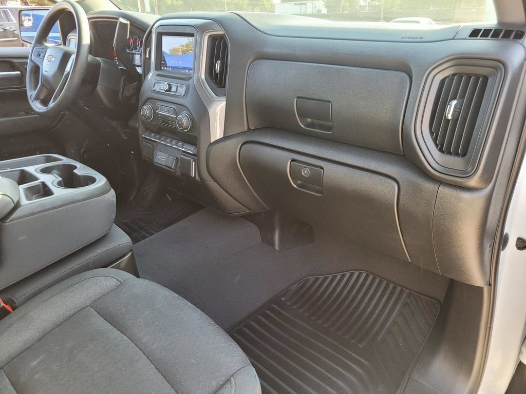 Used 2023 Chevrolet Silverado 1500 Custom RWD image 8