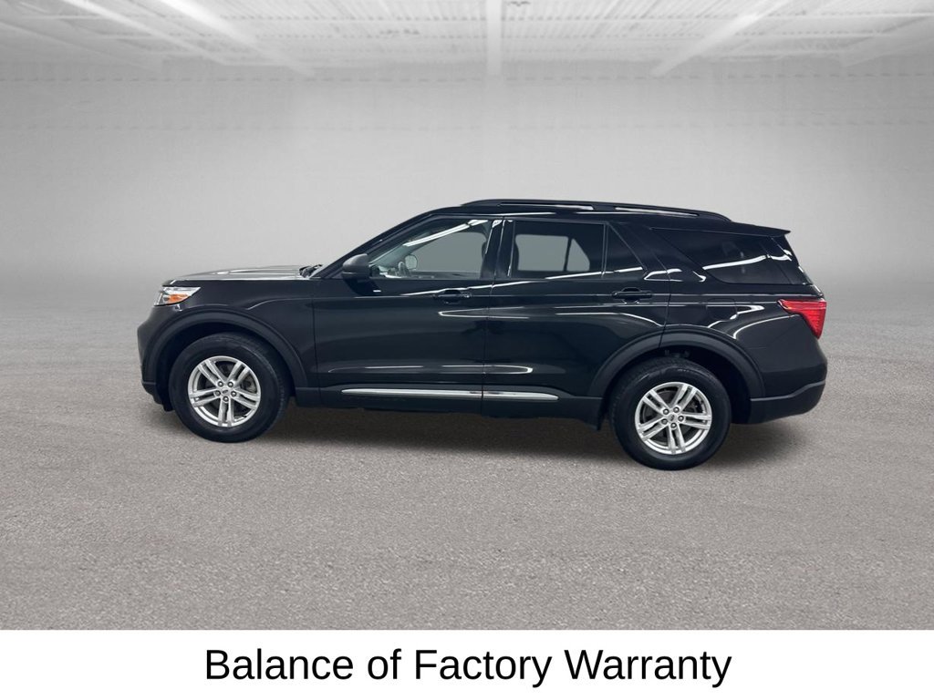 Used 2023 Ford Explorer XLT w/ Equipment Group 202A AWD/4WD image 9