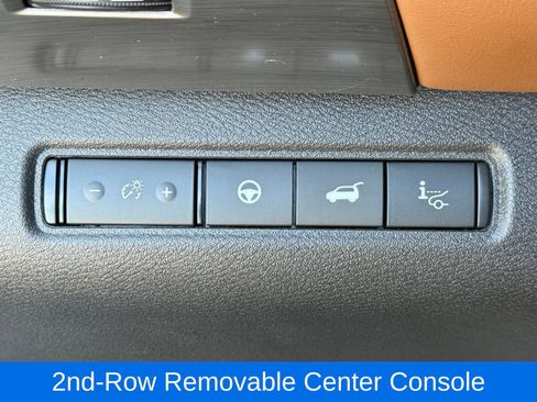 Used 2023 Nissan Pathfinder Platinum w/ Lighting Package (N93) AWD/4WD image 38