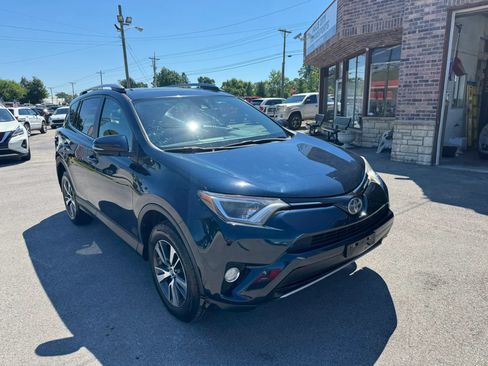 Used 2017 Toyota RAV4 XLE w/ Plus Special Value Package AWD/4WD image 20