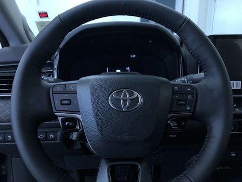 New 2026 Toyota Camry XLE image 16