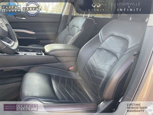 Used 2024 Nissan Pathfinder Platinum w/ Cargo Package image 13