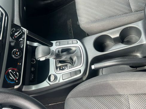 Used 2021 Kia Seltos LX AWD/4WD image 16