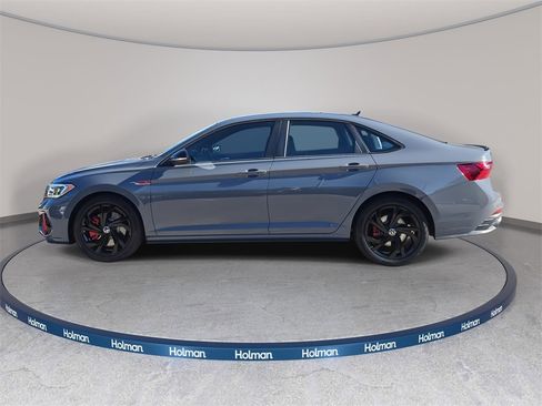 Used 2023 Volkswagen Jetta GLI Autobahn image 7
