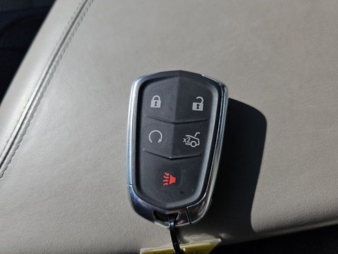 Used 2018 Cadillac CT6 Luxury image 36