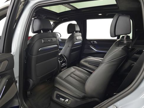 Used 2026 BMW X7 M60i AWD/4WD image 42