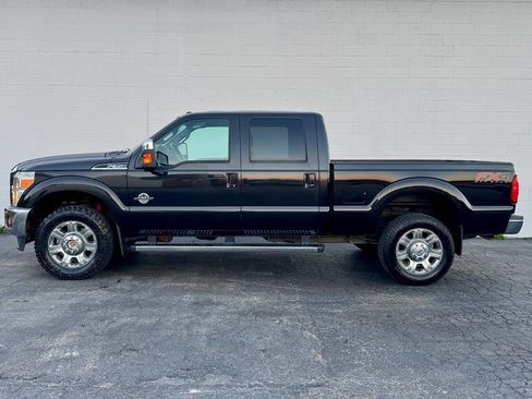 Used 2015 Ford F350 Lariat w/ Chrome Package image 6
