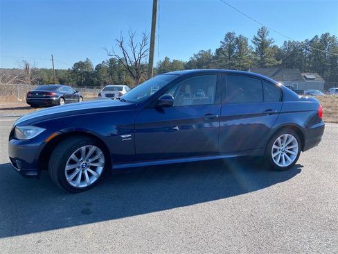Used 2011 BMW 328i xDrive Sedan image 7