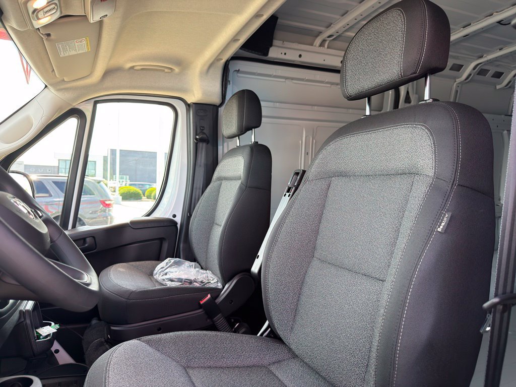 New 2026 RAM ProMaster 3500 w/ Convenience Group FWD image 15