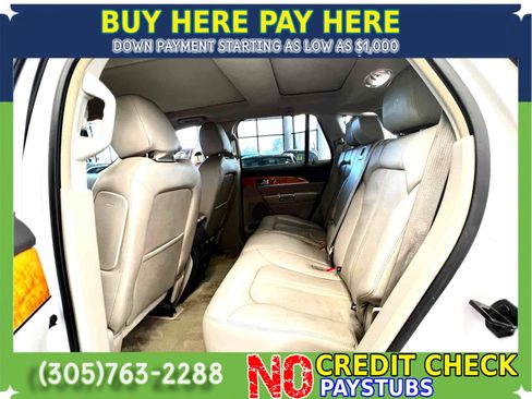 Used 2012 Lincoln MKX FWD w/ Wood Pkg image 17
