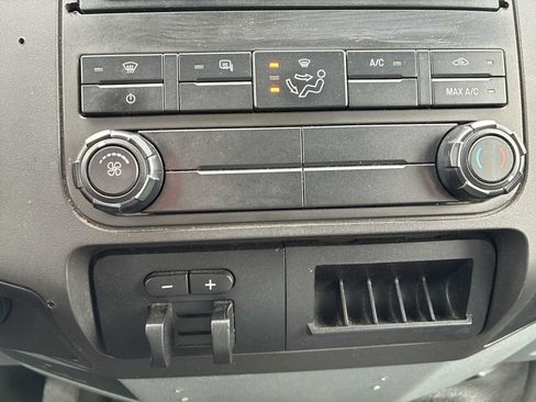 Used 2013 Ford F250 XL w/ PWR Equipment Group image 16