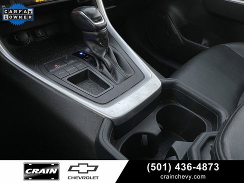 Used 2021 Toyota RAV4 XLE Premium image 21
