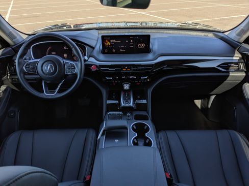 Used 2023 Acura MDX SH-AWD image 17