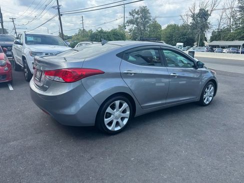 Used 2012 Hyundai Elantra Limited image 7