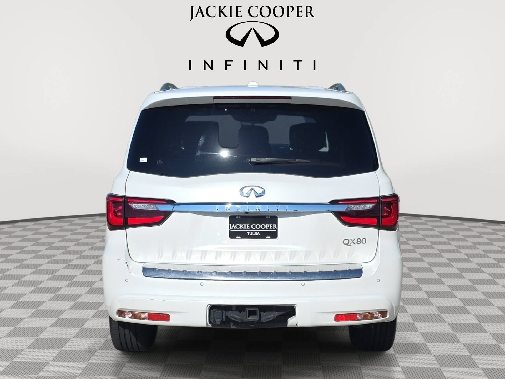 Used 2022 INFINITI QX80 Sensory w/ Cargo Package RWD image 6