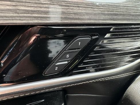 Used 2022 Jeep Wagoneer Series II AWD/4WD image 25