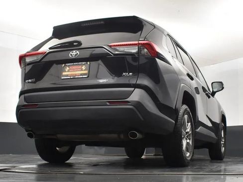 Used 2024 Toyota RAV4 XLE FWD image 13