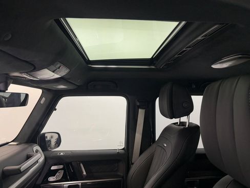 Certified 2025 Mercedes-Benz G 63 AMG 4MATIC image 24