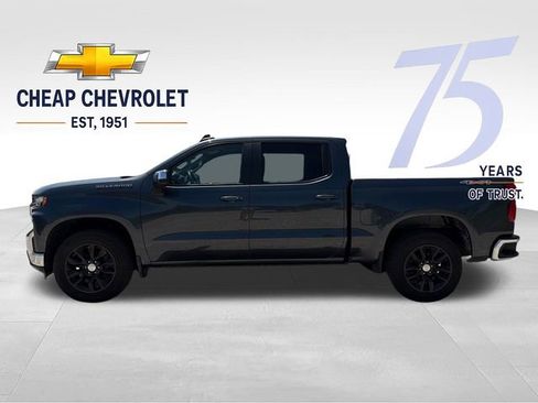 Used 2021 Chevrolet Silverado 1500 LT AWD/4WD image 3