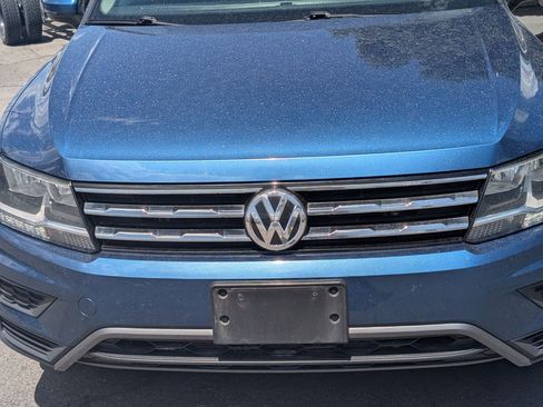 Used 2019 Volkswagen Tiguan SE AWD/4WD image 12