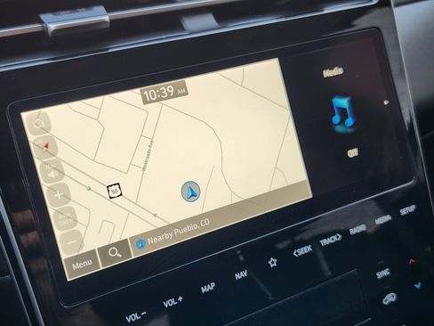 Used 2023 Hyundai Tucson Limited w/ Cargo Package image 21