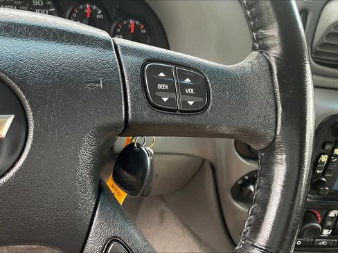 Used 2006 Chevrolet TrailBlazer LT AWD/4WD image 12