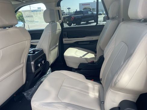 New 2024 Ford Expedition Max Platinum AWD/4WD image 16