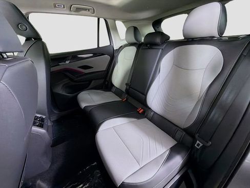 New 2026 Volkswagen Tiguan SE AWD/4WD image 23