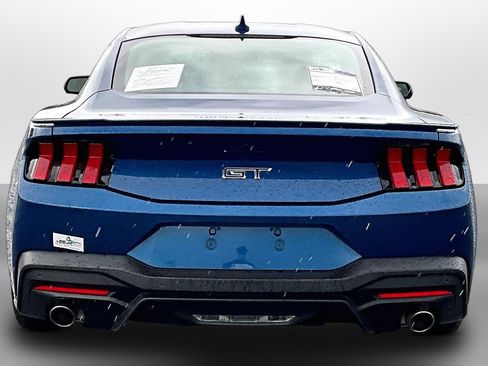 Used 2024 Ford Mustang GT Premium RWD image 4