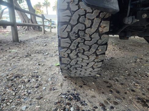 Used 2022 RAM 2500 Limited w/ Safety Group image 23