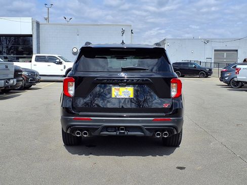 Used 2024 Ford Explorer ST w/ Equipment Group 401A image 25
