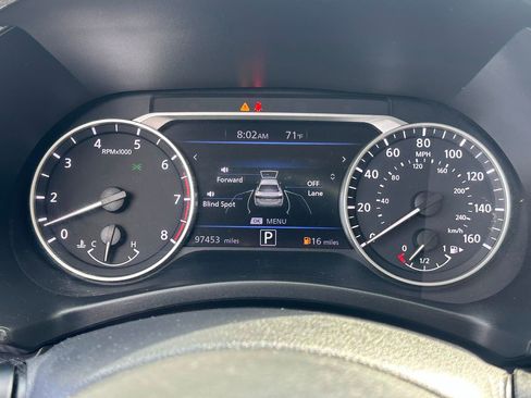Used 2020 Nissan Sentra SV w/ Electronics Package FWD image 16