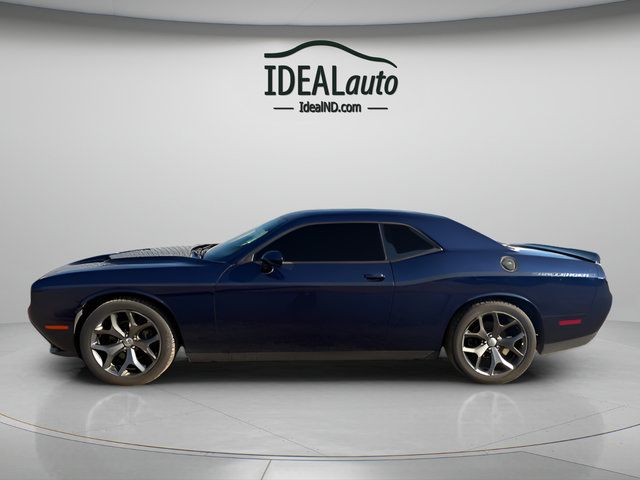 Used 2015 Dodge Challenger SXT Plus w/ Driver Convenience Group RWD image 6