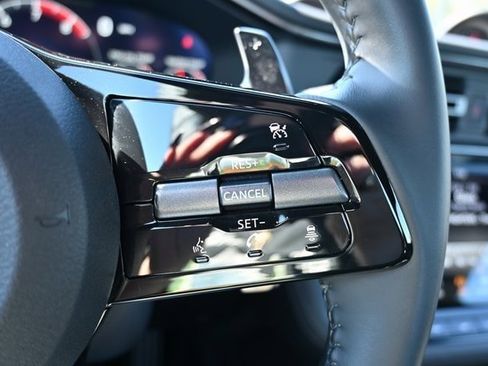 Used 2024 Nissan Z Performance w/ Floor Mat Package image 33