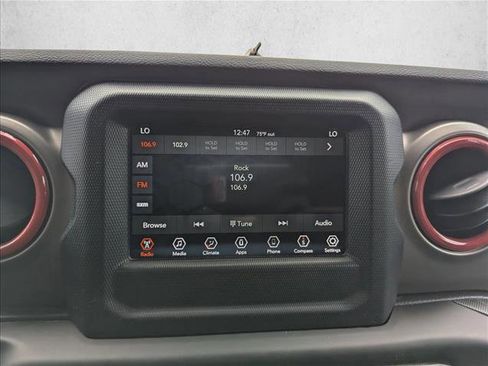 Used 2020 Jeep Wrangler Unlimited Sport S AWD/4WD image 17