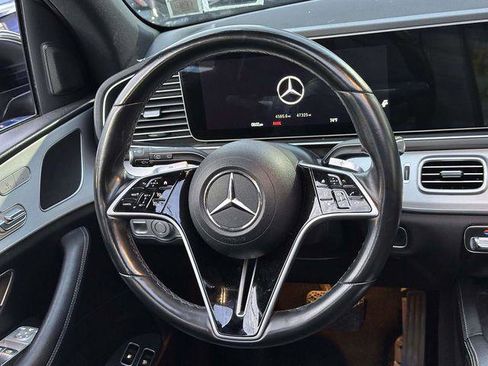 Used 2024 Mercedes-Benz GLE 450e 4MATIC image 17